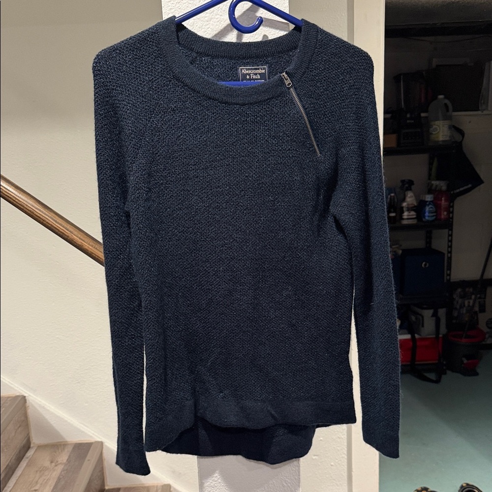 Abercrombie & Fitch Navy Sweater
